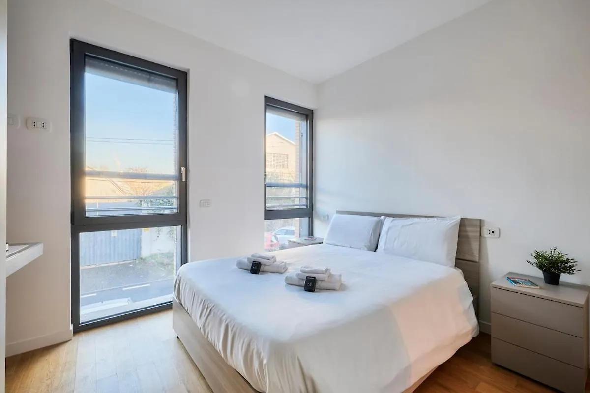 Apartament Prada Appartamento ,10 Min Navigli Mediolan Włochy